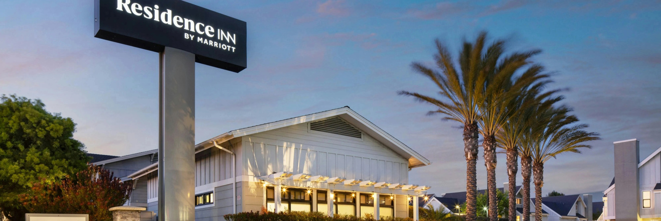 Residence Inn by Marriott Manhattan Beach, 曼哈顿海滩 — 照片 1