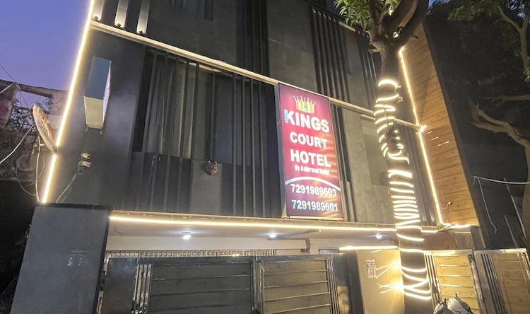 Kings Court Hotel, Нью-Дели — фото 1