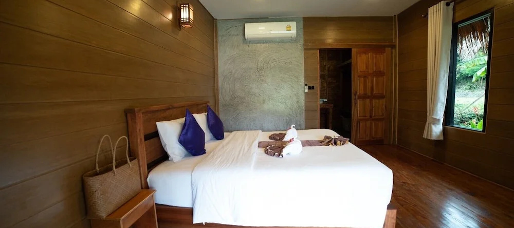 Coco Canopy Boutique Resort, пляж Ко Юм — фото 1