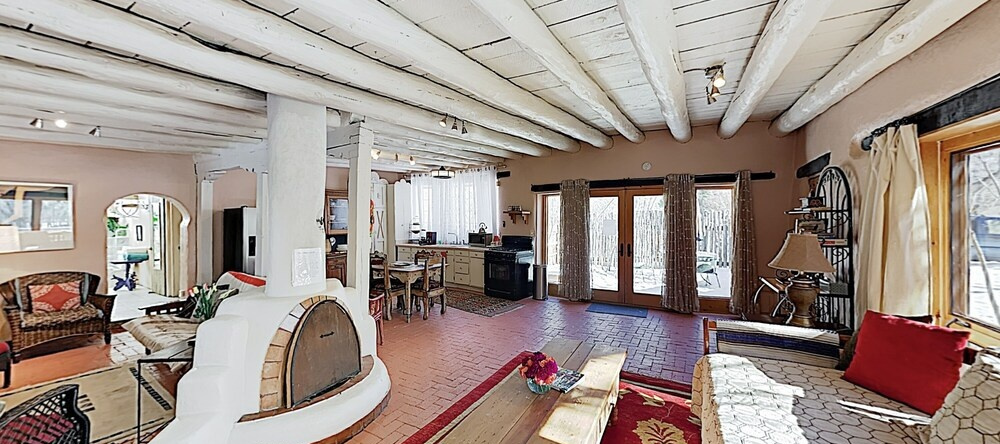 4 Casitas At Lumina Gardens W/ Private Hot Tub 5 Bedroom Cottage, Арройо-Секо — фото 1