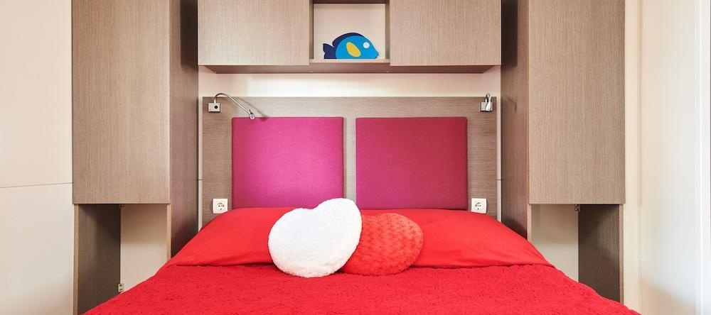 Camping Adria Mobile Homes Lanterna, 卡里加多尔 — 照片 1
