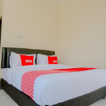 Oyo 1621 Rahayu Residence Syariah, Нгасем — фото 5