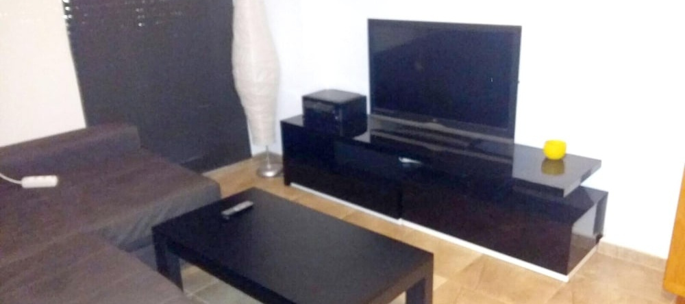 Apartment With 2 Bedrooms in San Jordi, With Pool Access, Furnished Te, 圣豪尔赫 — 照片 1