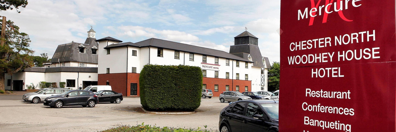 Mercure Chester North Woodhey House Hotel, Ellesmere Port — photo 1