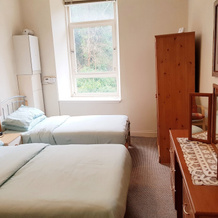 2 Bed Flat - Sleeps 4 - Parking - Wifi, Порт-Глазго — фото 4