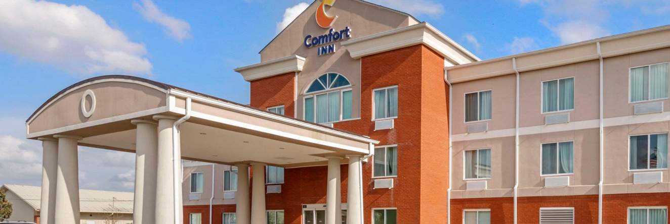 Comfort Inn US Hwy 80, 德莫波利斯 — 照片 1
