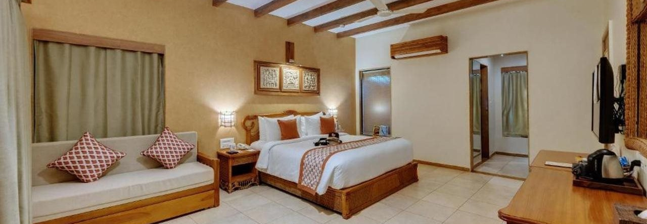The Fern Gir Forest Resort, Sasan Gir - A Fern Crown Collection Resort, 萨赞 — 照片 1