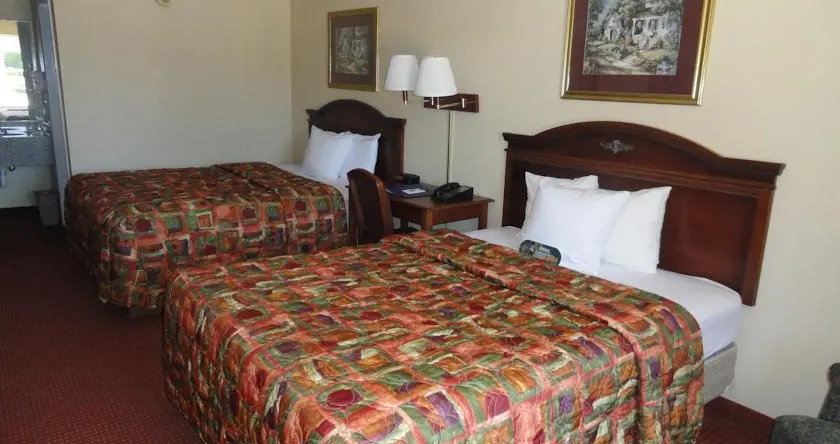 Magnuson Hotel Waco, 韦科 — 照片 1