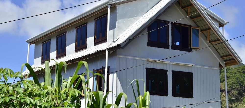 Agape Log Cabin and Restaurant, Sagada — photo 1