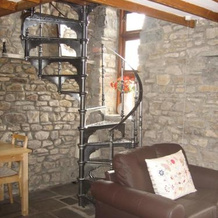 Tunnel Cottages at Blaen-nant-y-Groes Farm, Aberdare — photo 5