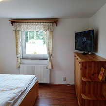 Beautiful Holiday Home In The Erzgebirge, Sea Level 900 M, With Large, Well-Kept Garden, Горни Блатна — фото 2