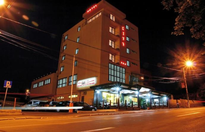 Hotel City, 图尔恰 — 照片 1