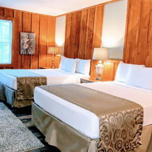 Grange Valley Lakeside Inn & Winery, formerly Memorytown., 波科诺山 — 照片 5