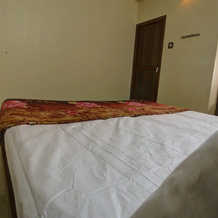 Hotel Navaratna Deluxe by OYO Rooms, 卡尔瓦尔 — 照片 5