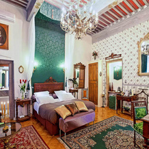 Renaissance Hotel, 卡斯特尔 — 照片 2