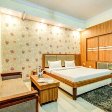 SPOT ON 61898 Hotel Riya Palace, 锡尔恰尔 — 照片 5