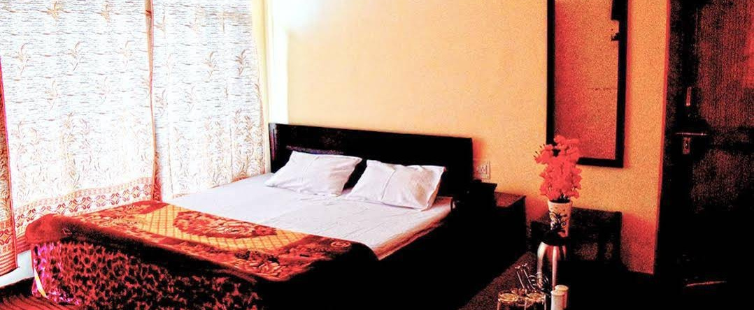 Royal Inn Hotel, Kargil — photo 1