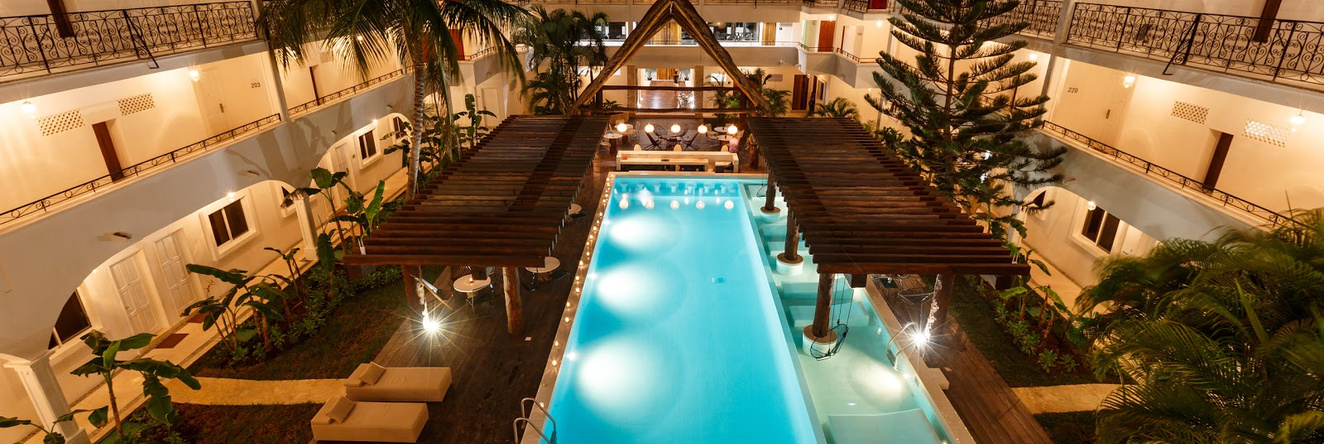 HM Playa del Carmen, 卡门海滩 — 照片 1