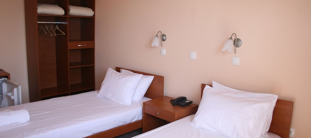 Poros Vista Hotel, 加拉塔斯 — 照片 1