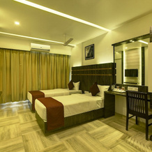 Treebo Tryst Crown Inn, Panvel — photo 4