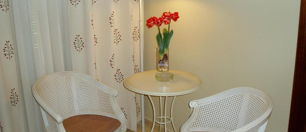 Hotel Parque - Balneario Termas Pallares, 阿拉贡阿尔哈马 — 照片 1