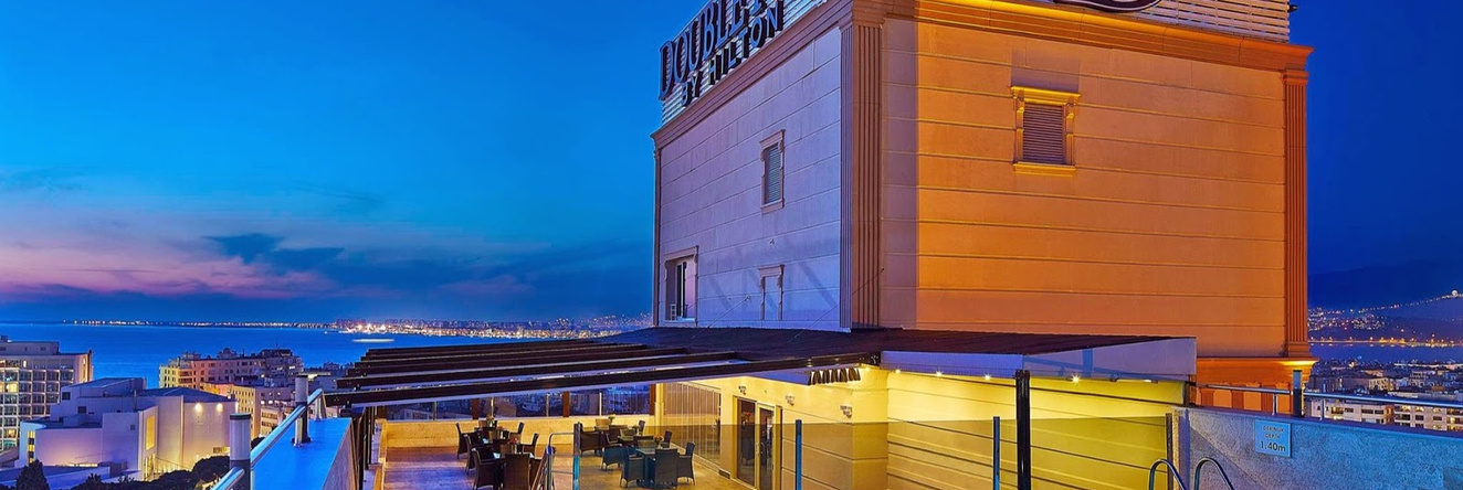 Doubletree By Hilton Hotel Izmir - Alsancak, Измир — фото 1