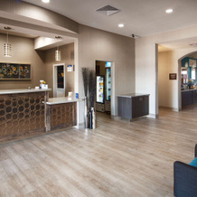 Best Western Plus Lonestar Inn & Suites, Колорадо-Сити — фото 2
