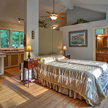 Harbert Cottage w/ Fire Pit: Half Mile to Beach!, 肖尔伍德-塔山-哈伯特 — 照片 3