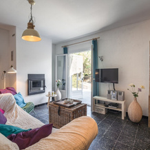 Luring Villa in Pouzols-Minervois with Pool, 普佐尔米内尔瓦 — 照片 4
