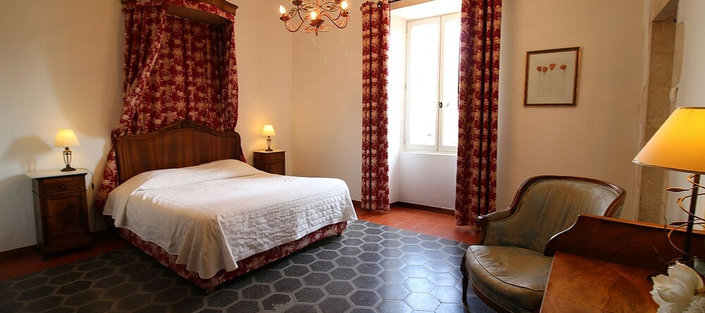 La Bastide Du Vebron, Grospierres — photo 1