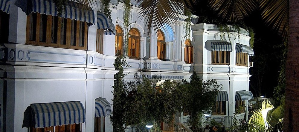 Hotel Aram, Джамнагар — фото 1
