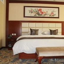 Long Fei Sheng Shi International Hotel, Yanan — photo 4