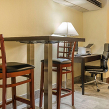 Quality Inn & Suites Pittsburgh Harmarville, Питсбург — фото 3