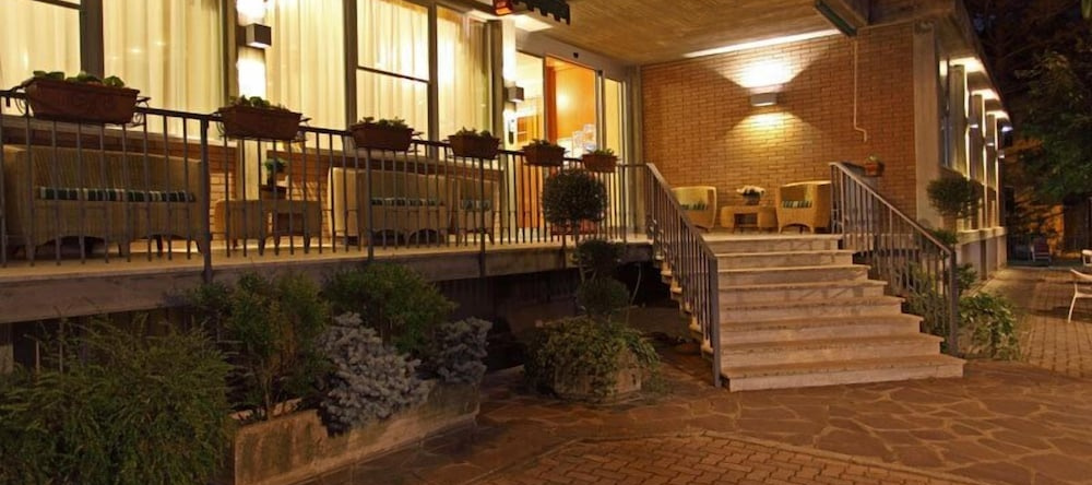 Hotel Ariston, Кастрокаро-Терме-э-Терра-дель-Соле — фото 1