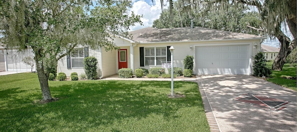 Ansel Avenue Home 2 Bedroom by The VIR Group, The Villages — photo 1
