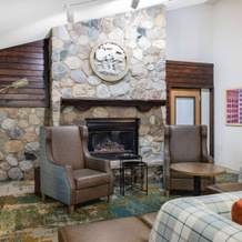 AmericInn by Wyndham Duluth South Black Woods Event Center, 普罗克特 — 照片 2