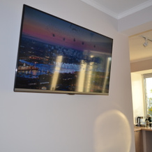 Apartment "Heart of Uglich" in the Historical center with a view of the Temple, Uglich — photo 5