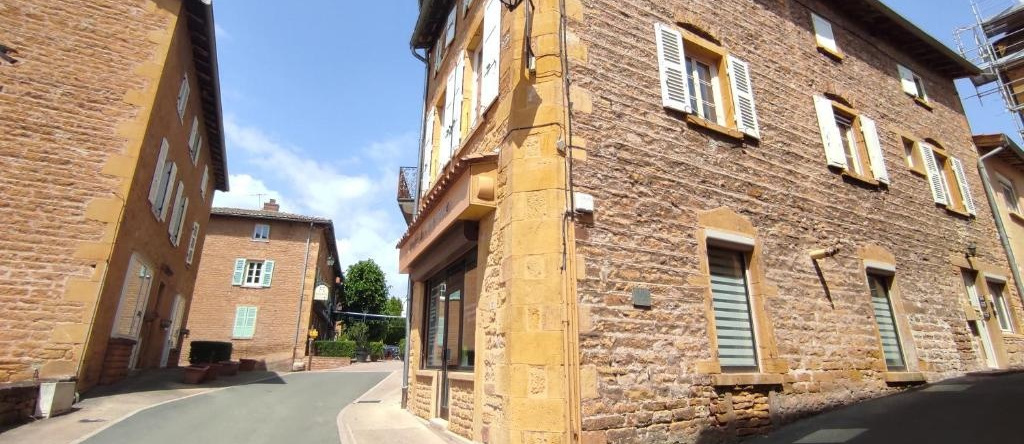 Appartement Bagnols - Les Meublés des Pierres Dorées, 泰泽 — 照片 1