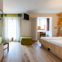 Latemar Hotel Suites & Spa, 索拉加 — 照片 3