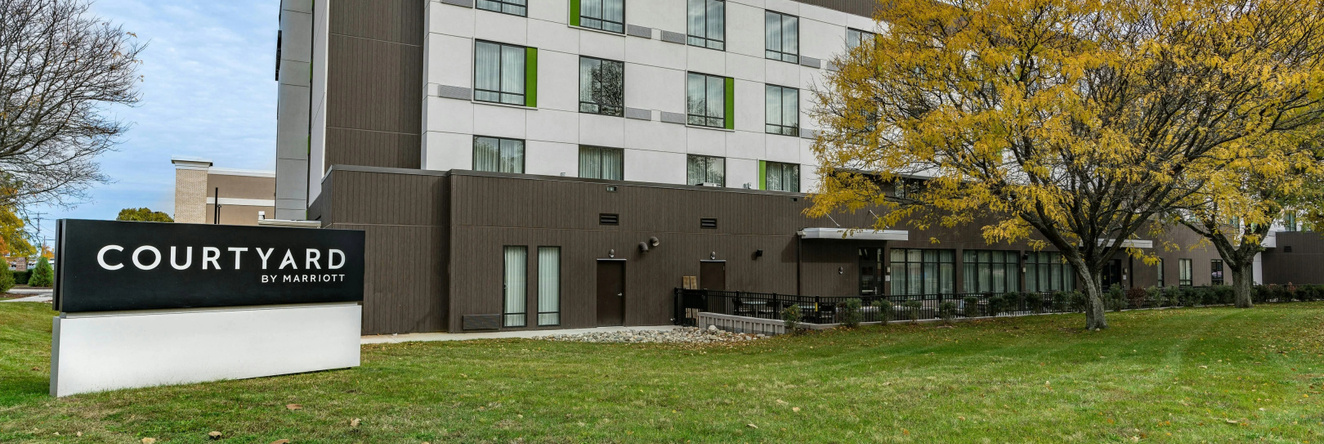 Courtyard By Marriott West Springfield, Уэст-Спрингфилд — фото 1