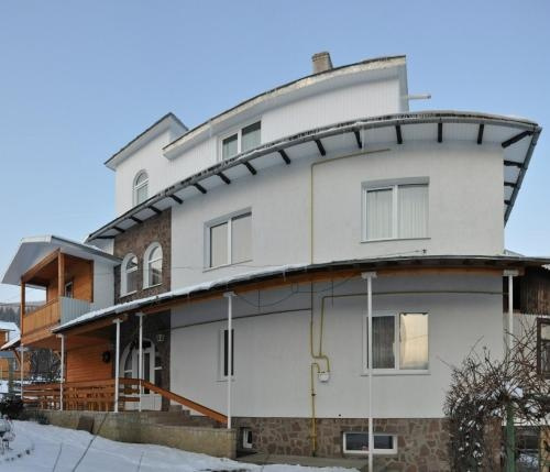 Вилла Яблочко, Яремче — фото 1