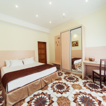 Lermontov Hotel, 辛菲罗波尔 — 照片 5