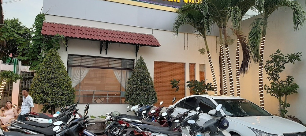 Thanh Truc Hotel Camau, Камау — фото 1