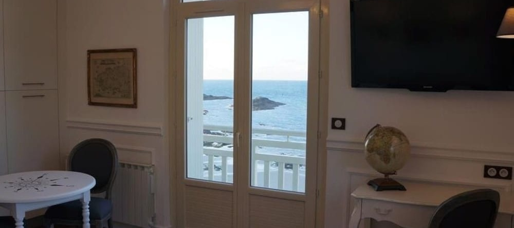 Villa Ker Eole Vue Mer, 迪纳尔 — 照片 1