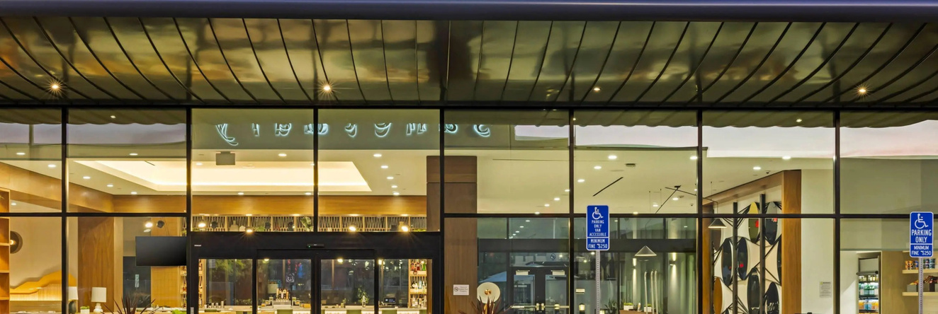 Cambria Hotel Burbank Airport, 伯班克 — 照片 1