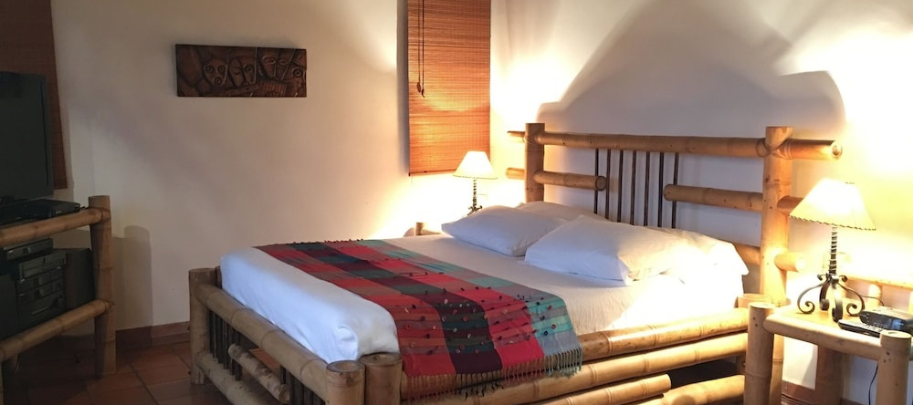 Finca Hotel Santana, Montenegro — photo 1