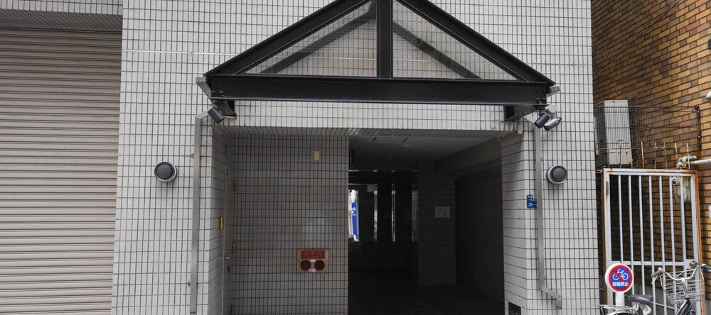 Ostay Kuromon Hotel Apartment, Осака — фото 1