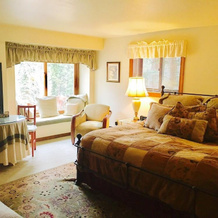 Meadow Creek Mountain Lodge and Event Center, 埃弗格林 — 照片 3