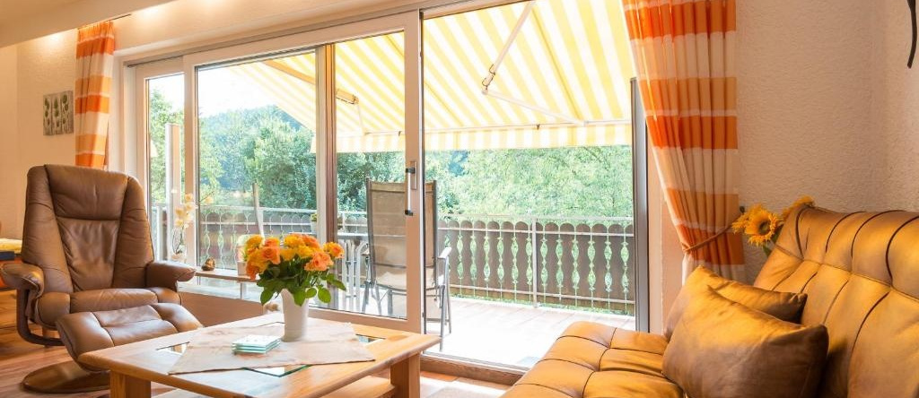 Ferienwohnung Sonnenschein, 巴特黑雷纳尔布 — 照片 1