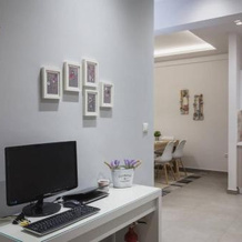 57M² Koukaki Luxury Flat Next To Acropolis & Metro, Афины — фото 5